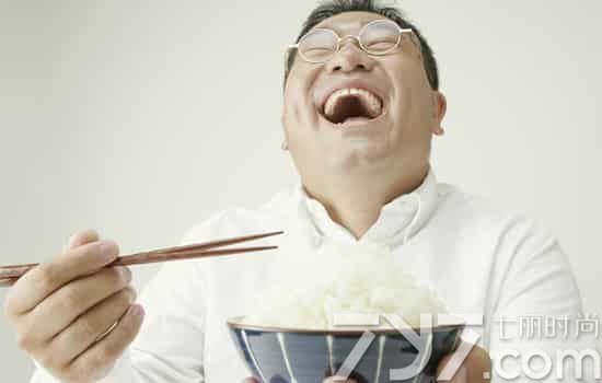 高情商让男朋友陪自己 怎么让男朋友主动来见自己