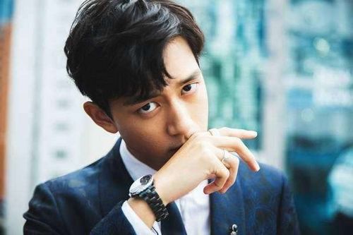 高冷女吸引哪种男人 女人高冷有哪些表现