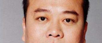 鼻梁歪的男人命苦 男人鼻子向左歪什么命