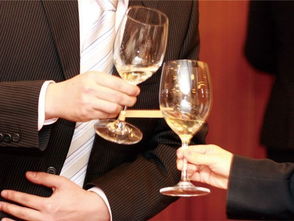 敬老公酒说什么话最感人(怎么向老公要求敬酒时说些什么话)