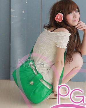 活泼的女生是什么样的(活泼的女孩是什么样的,具体点)