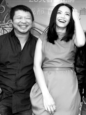 曹郁的老婆是姚晨吗(姚晨老公是谁 曹郁结过几次婚)