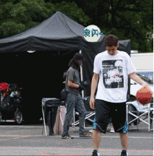 打篮球的男生好追吗(为什么说爱打篮球的男生适合做男朋友)