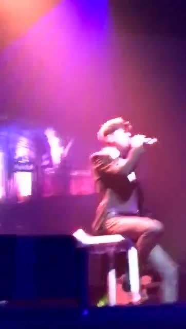 爱情当游戏是什么歌曲(把爱情当游戏是张杰的哪首歌的歌词)