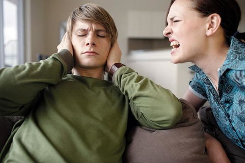 爱唠叨的男人最怕什么(怎么对付爱唠叨的丈夫)