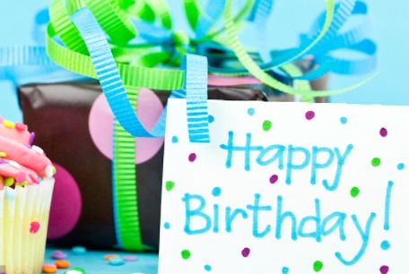 给前女友送生日礼物送什么比较好(送给前女友什么生日礼物好呢)