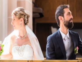 结婚四个月离婚彩礼退吗男方提出(婚后生活四个月,男方提出离婚要我退还彩礼,女方应给吗)