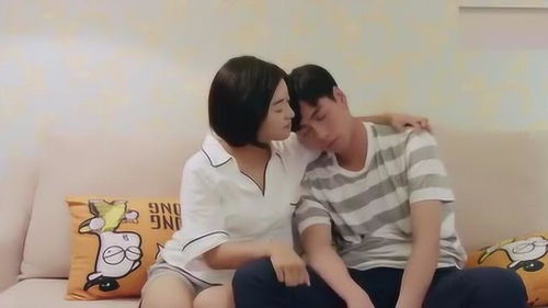 经常要抱抱的女生什么性格(特别喜欢被拥抱的女生有怎样的心理或者性格)