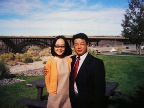 阿云嘎为什么会喜欢鲁豫(鲁豫和阿云嘎真的在恋爱吗)