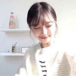 风度翩翩的女人什么样(说一个女人风度翩翩是什么意思说实话,谢谢)