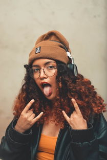 额头高的女人有福气吗(女人额头高好不好 额头高的女人面相)