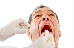 靠近喜欢的人会咽口水吗(男女靠得很近时咽口水代表什么啊)