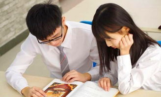 高一女生恋爱家长该怎么办(高一女生谈恋爱家长怎么办求各位帮忙出出主意,谢谢!)