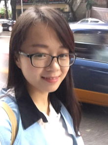 外表文静内心逗比的女生 看着文静其实很疯的女生