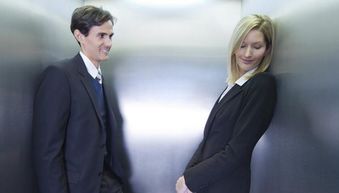 前任裂痕小说 分手后前任疯狂挽回我小说