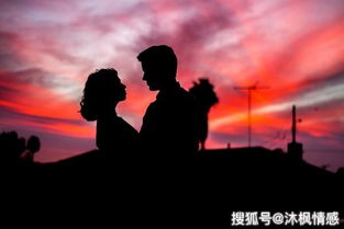 刻意躲避才是真正喜欢 刻意避开的人往往是很在意的人
