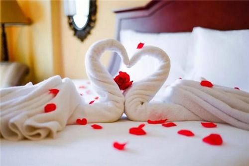 十年爱情长跑经典感言 形容爱情长跑终于结婚