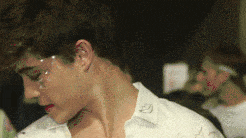 变心男人的十大表现 男人有了新欢的迹象