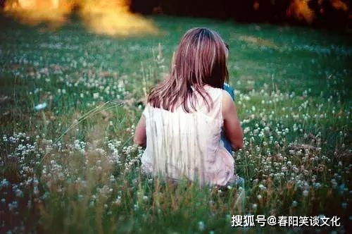 卑微的爱情伤感句子 感情难受的句子