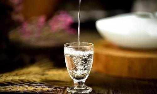 喝了酒半夜找你的男人 喝酒后找你的男人是什么心理