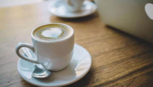 失恋了怎么发朋友圈挽回 如何发朋友圈挽回感情