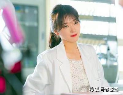 女主心机装柔弱是小三 男主有家室女主是小三很娇气