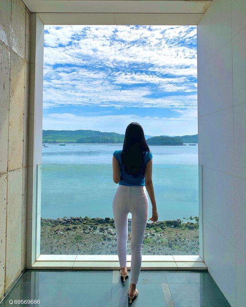 夸女人气质高雅的诗句 女人优雅有韵味的句子