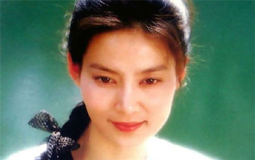 夸赞唱歌感情投入 赞美歌声深情悠扬的句子