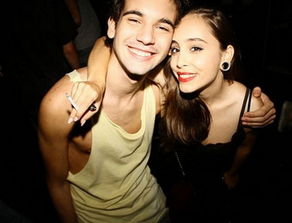 女人做梦和别的男人发生性啥意思 女人梦见和别的男人发生了关系是什么意思