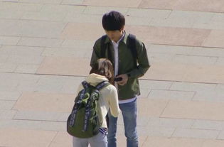 女人向暧昧异性借钱 一个女人找男人借钱说明什么