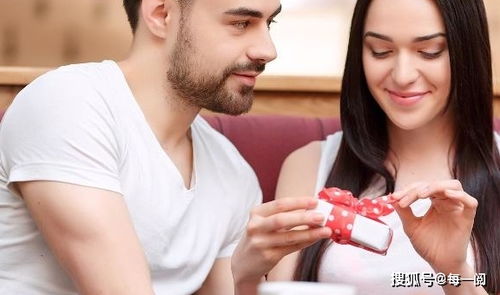 女人变得冷淡男人心里怎么想 当女人对你越来越冷淡应该怎么办