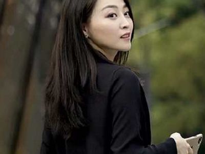 女人喜欢黑色心理学 喜欢黑色是不是抑郁