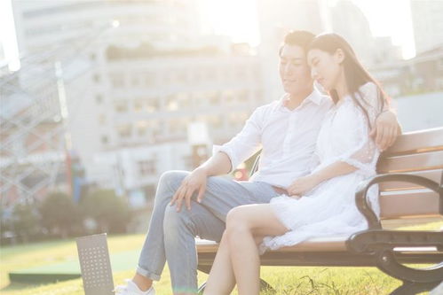 女人发三个拥抱给男人是啥意思 一二三个拥抱分别代表什么