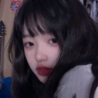 女人微信发呲牙给你 女孩子发1个呲牙暗示什么