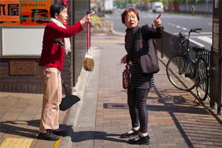 女人梦见走错路了找人问路 女人做梦迷路 一直找路