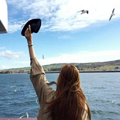 女人用大海来暗示什么 女生突然用大海做背景图