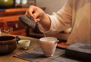 女人约男人喝茶是什么原因 男女之间喝茶是什么关系