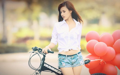 女人轻浮不自重的词 表示女人太随便的词