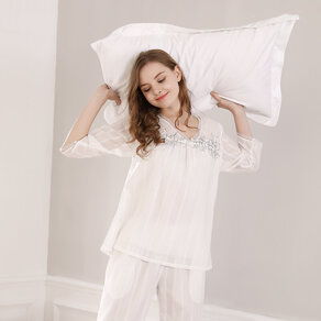 女人送男人睡衣是暗示吗 为啥不能送男生睡衣呢